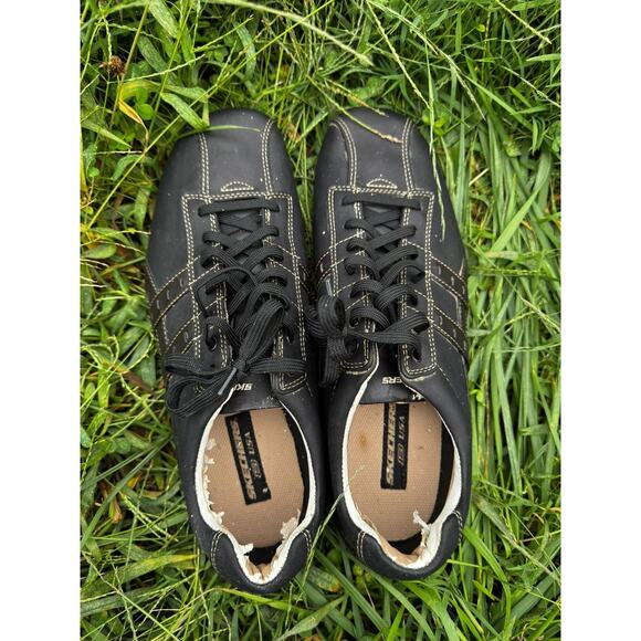 Skechers Black Casual Sneakers Men’s Size 13 Contrast Stitch Retro Style - Picture 3 of 6